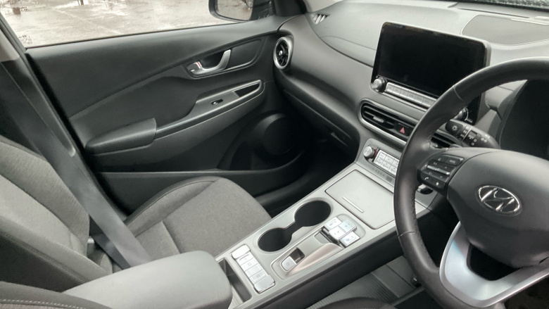 Hyundai KONA 100kW SE Connect 39kWh 5dr Auto Electric Hatchback